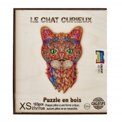 le Chat Curieux